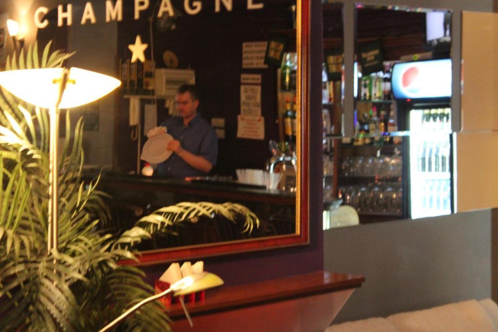 Club Hotel Praha Δωμάτιο φωτογραφία